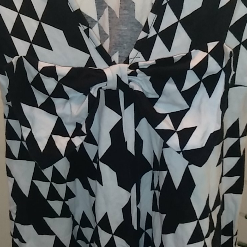 Dress - Picture 4 of 4